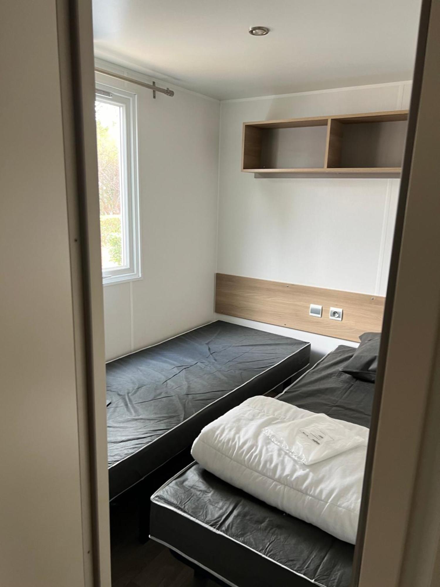 Mobilhome La Carabasse Camping *